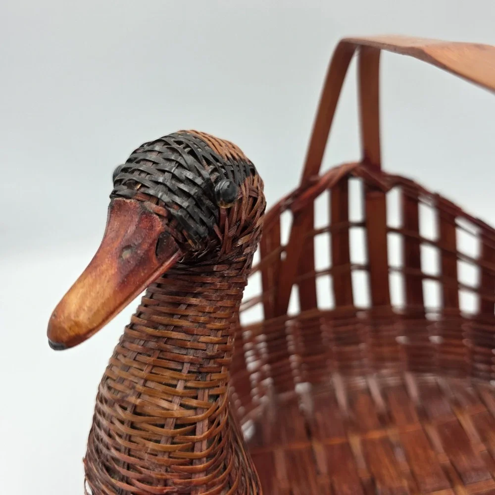 Vintage Hand Made Wicker Rattan Swan Goose Duck Woven Basket Carved Wooden Beak